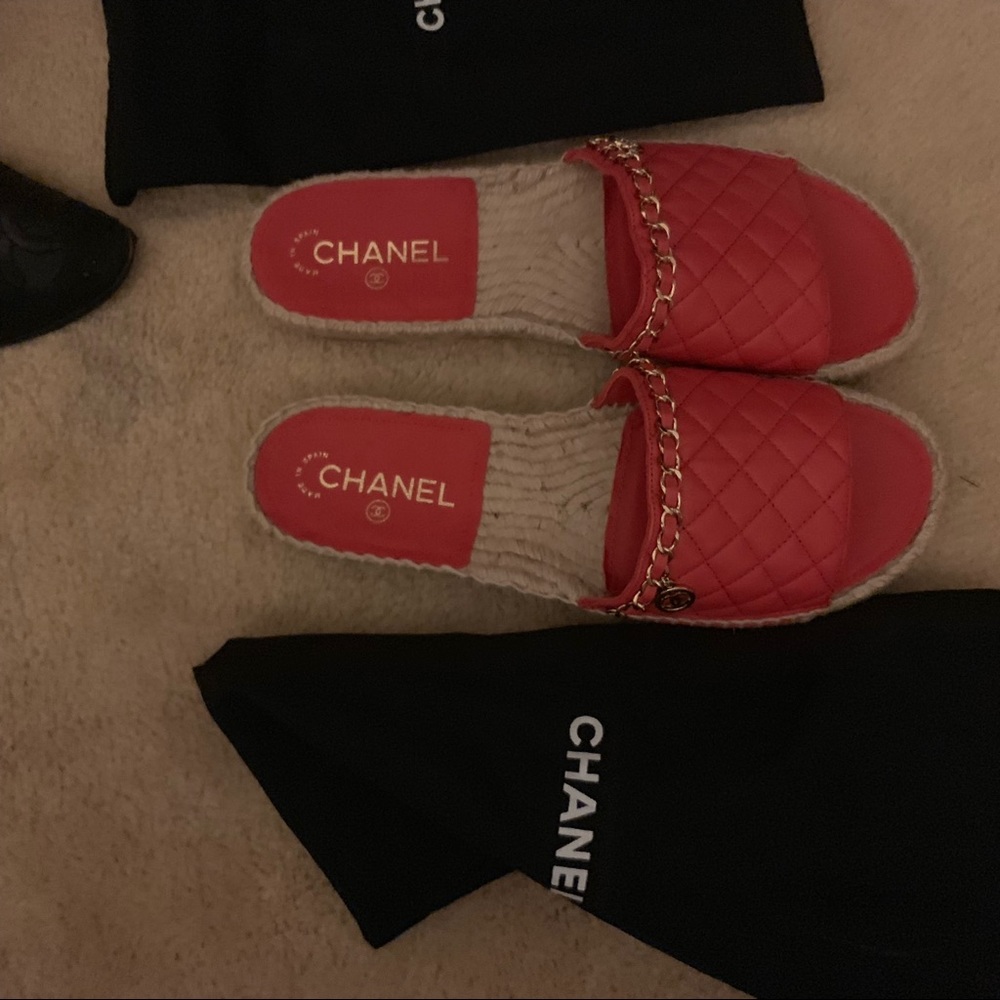 Chanel Leather Biarritz sandals 41 - Picture 2 of 4